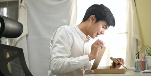 How to Choose Effective Thank You Gifts for Customers